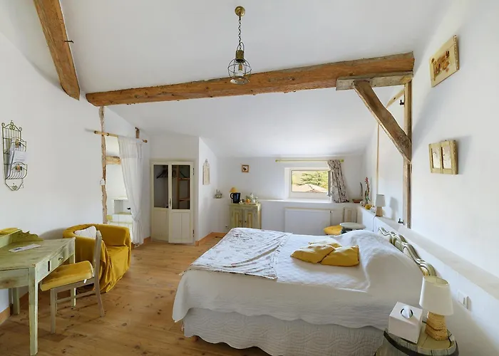 D'hotes - Le Marlas Bed and breakfast 3*