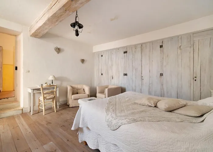 D'hotes - Le Marlas Bed and breakfast