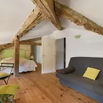 D'hotes - Le Marlas Frühstückspension 3*