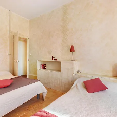 D'hotes - Le Marlas 3*