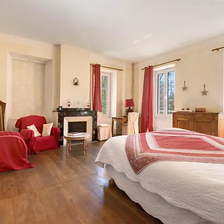 فندق مبيت وإفطار D'hotes - Le Marlas Rieucros