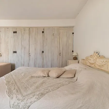 D'hotes - Le Marlas 3*