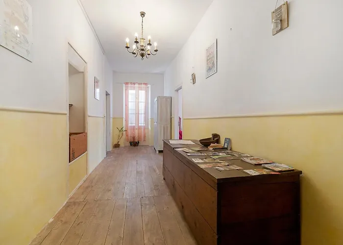 D'hotes - Le Marlas فندق مبيت وإفطار Rieucros