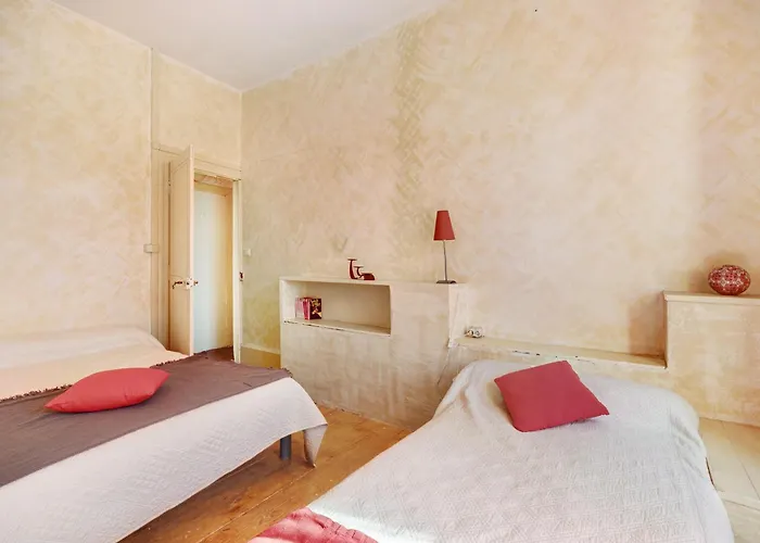 D'hotes - Le Marlas 3*