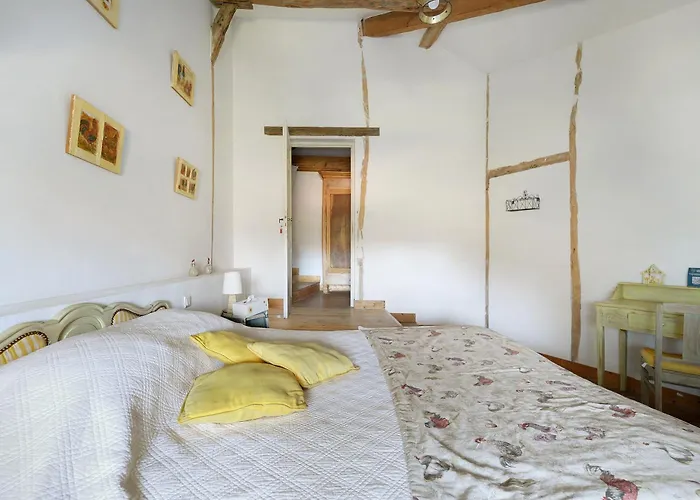 فندق مبيت وإفطار D'hotes - Le Marlas 3*