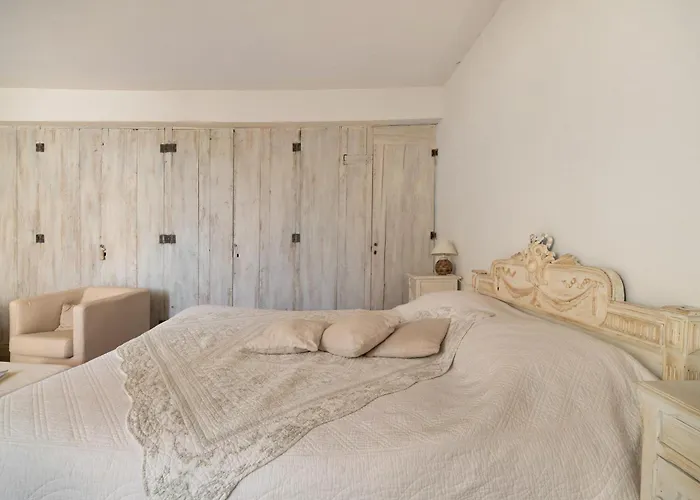 D'hotes - Le Marlas 3*