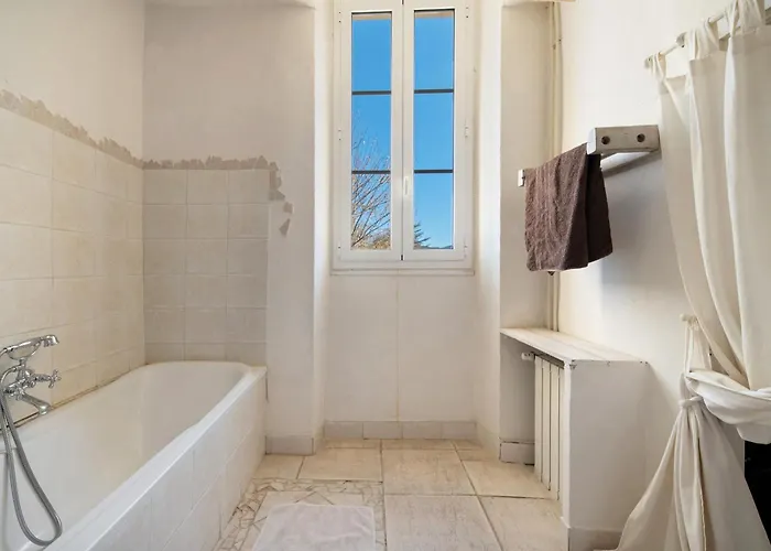 D'hotes - Le Marlas 3*